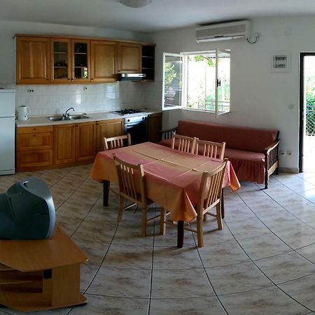 Apartmani Sandro Ivan Dolac Exteriér fotografie