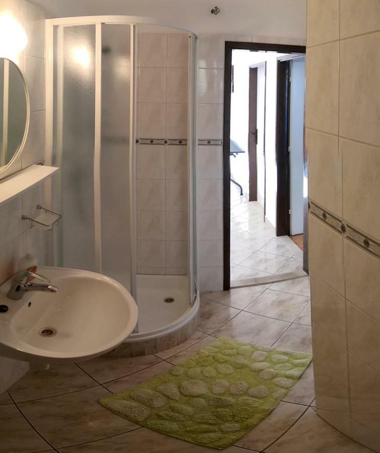 Apartmani Sandro Ivan Dolac Exteriér fotografie