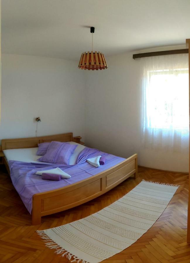 Apartmani Sandro Ivan Dolac Exteriér fotografie