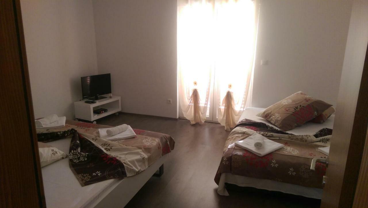 Apartmani Sandro Ivan Dolac Exteriér fotografie